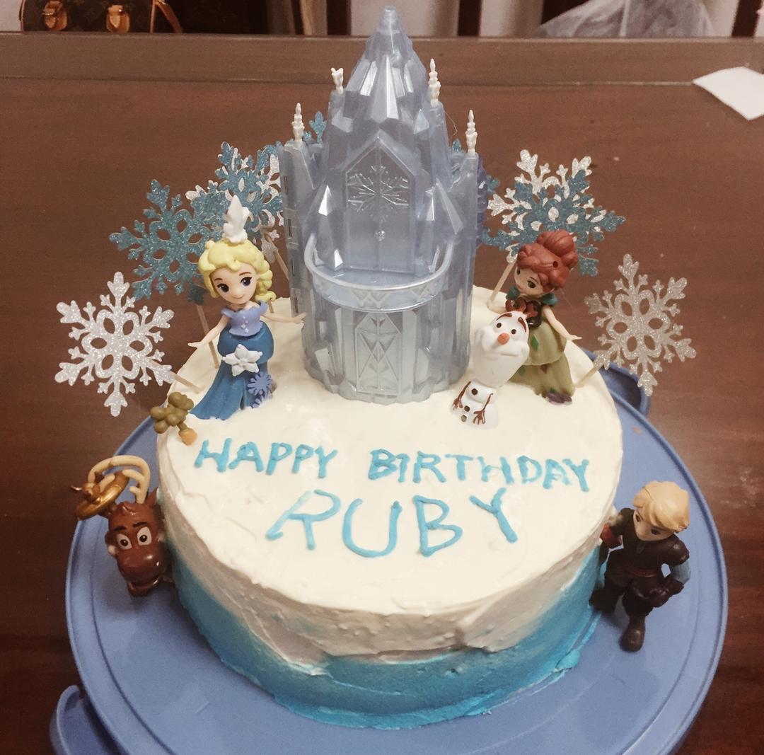 冰雪奇缘主题双层蛋糕--Frozen艾莎