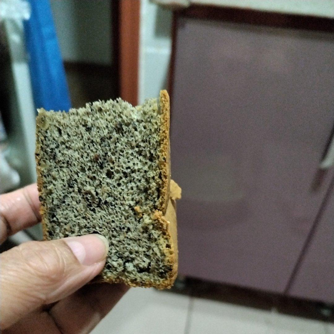 养生核桃芝麻蛋糕