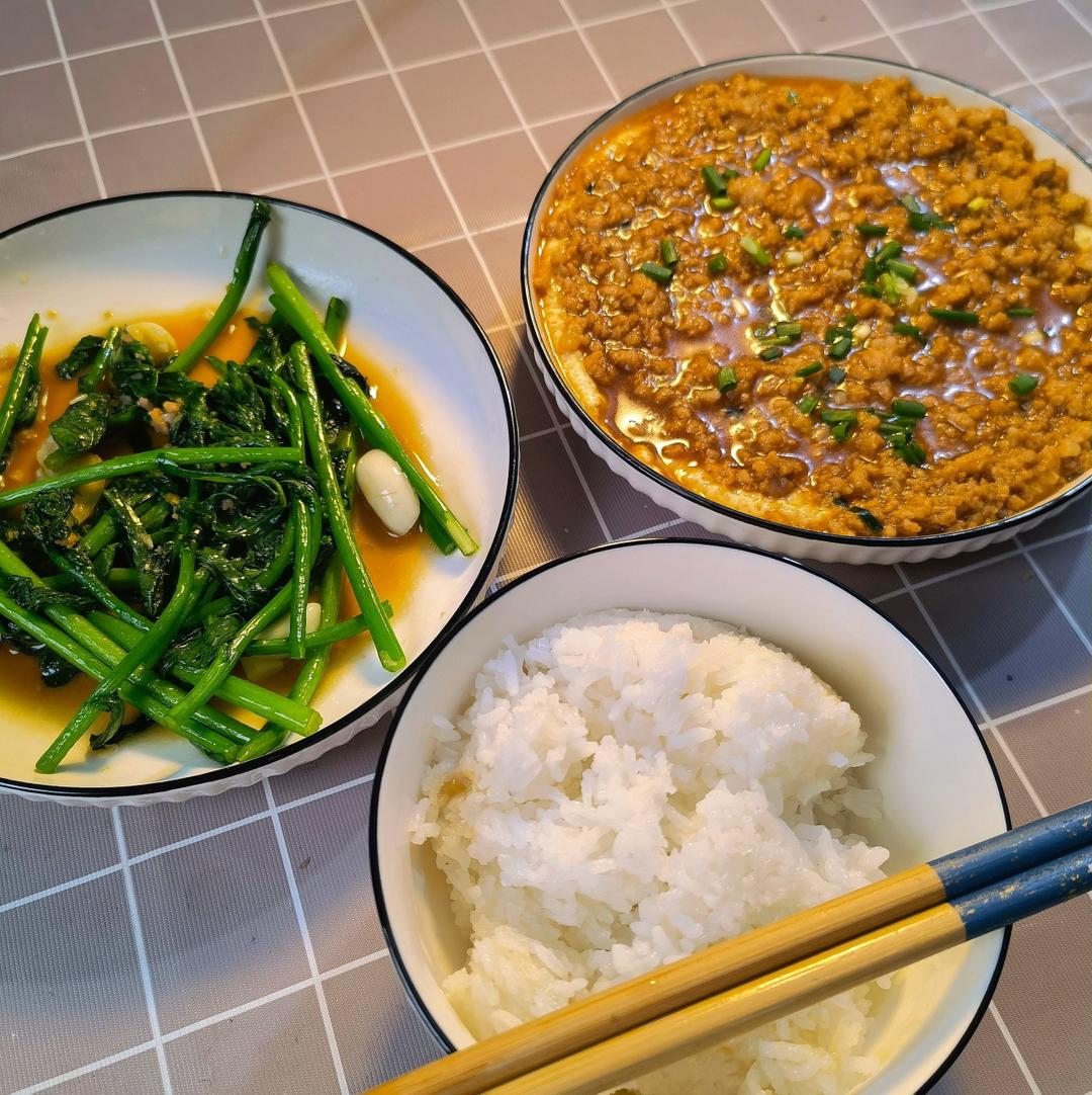 比布丁还要嫩！巨好吃又营养的肉末水蒸蛋