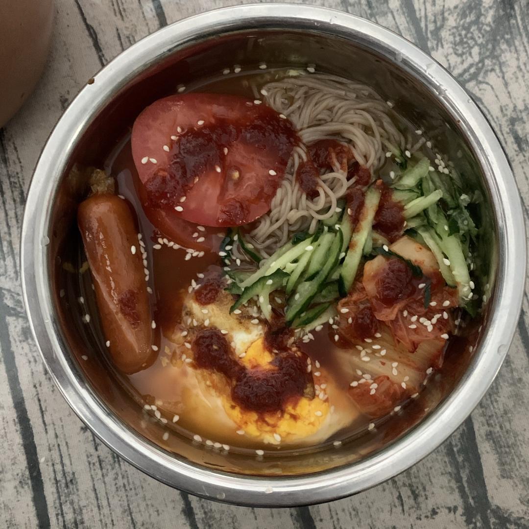 韩式冷面