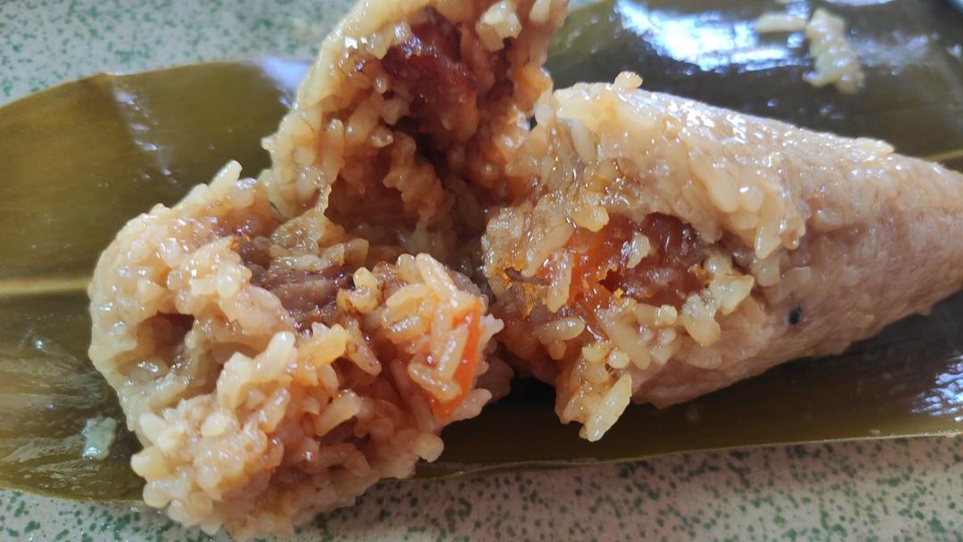 妈咪的♥️私房秘制咸蛋黄肉粽