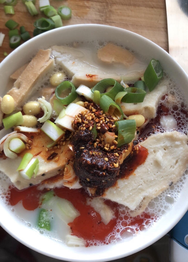 豆花泡馍
