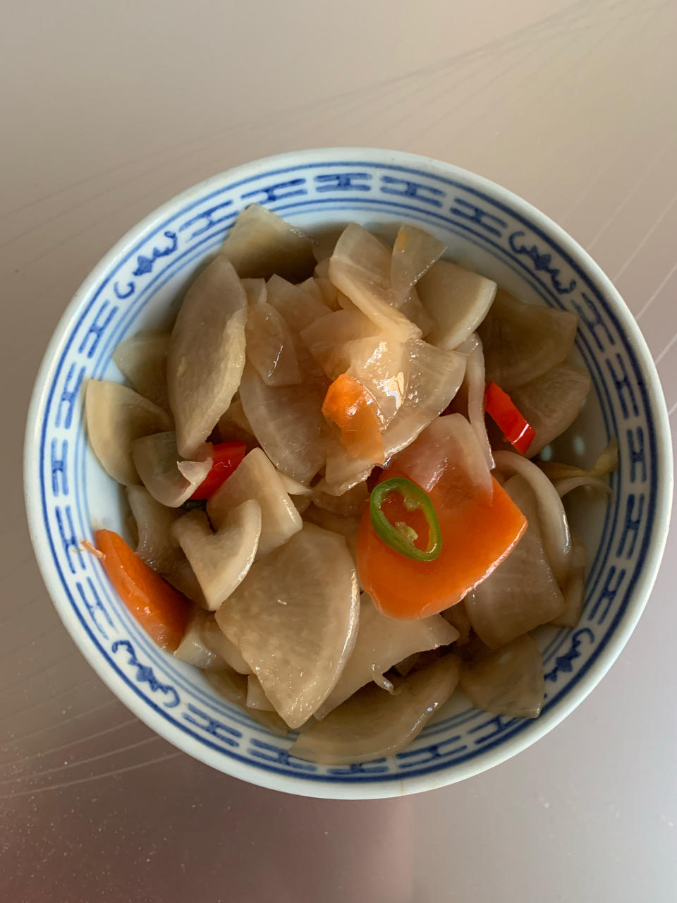 三步爽口酸酸辣辣腌萝卜片小咸菜