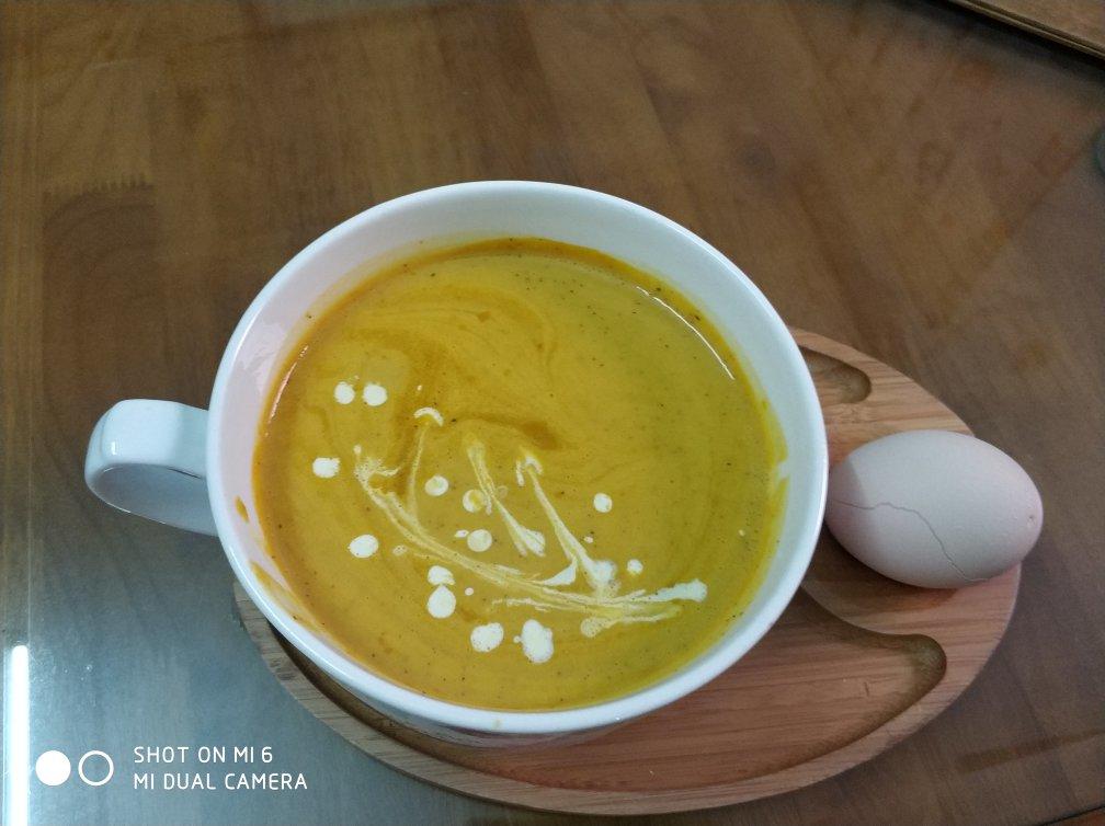 好喝到晕厥的🎃南瓜浓汤