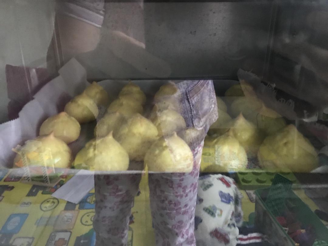 简单易成功的奶油小泡芙做法