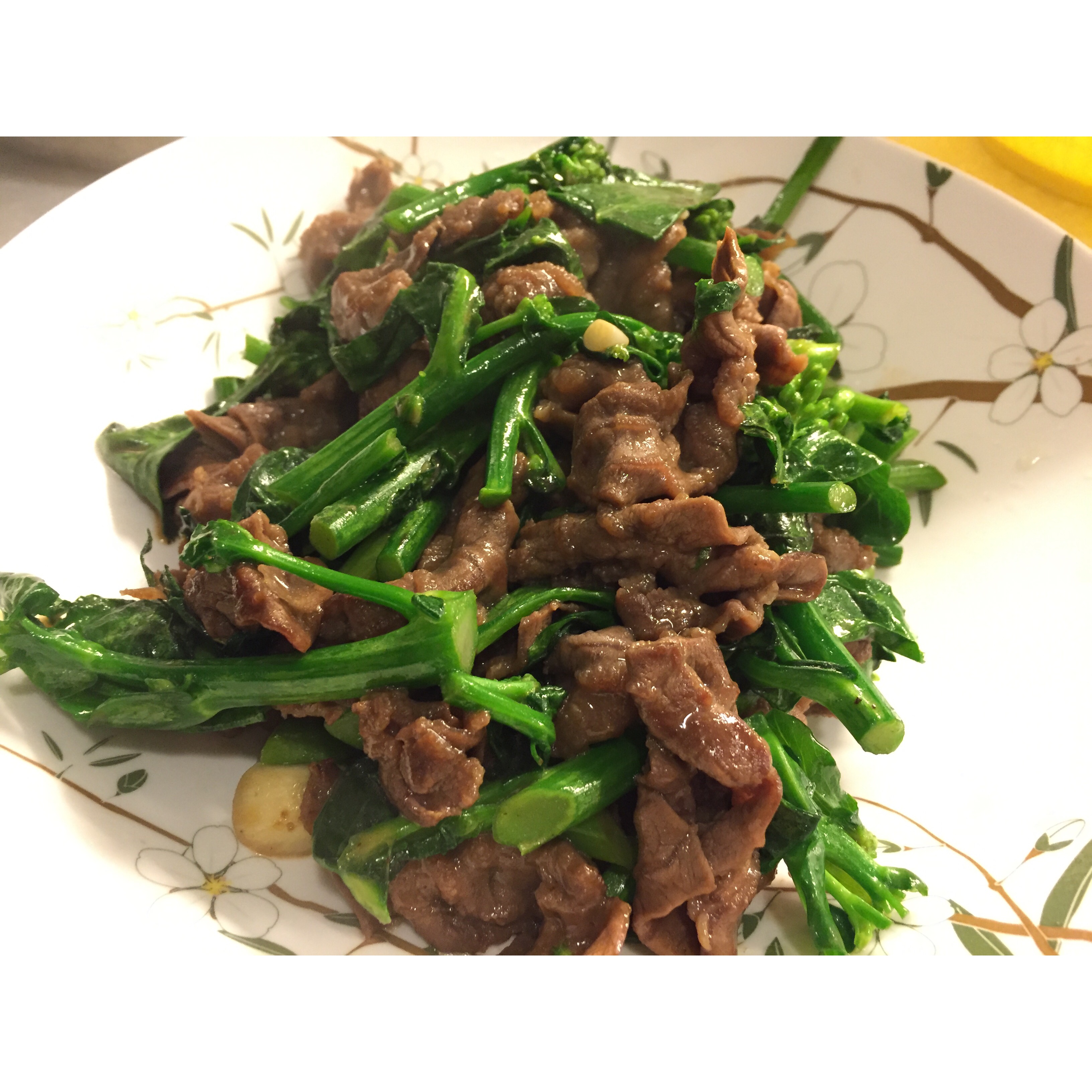 牛肉炒芥蓝