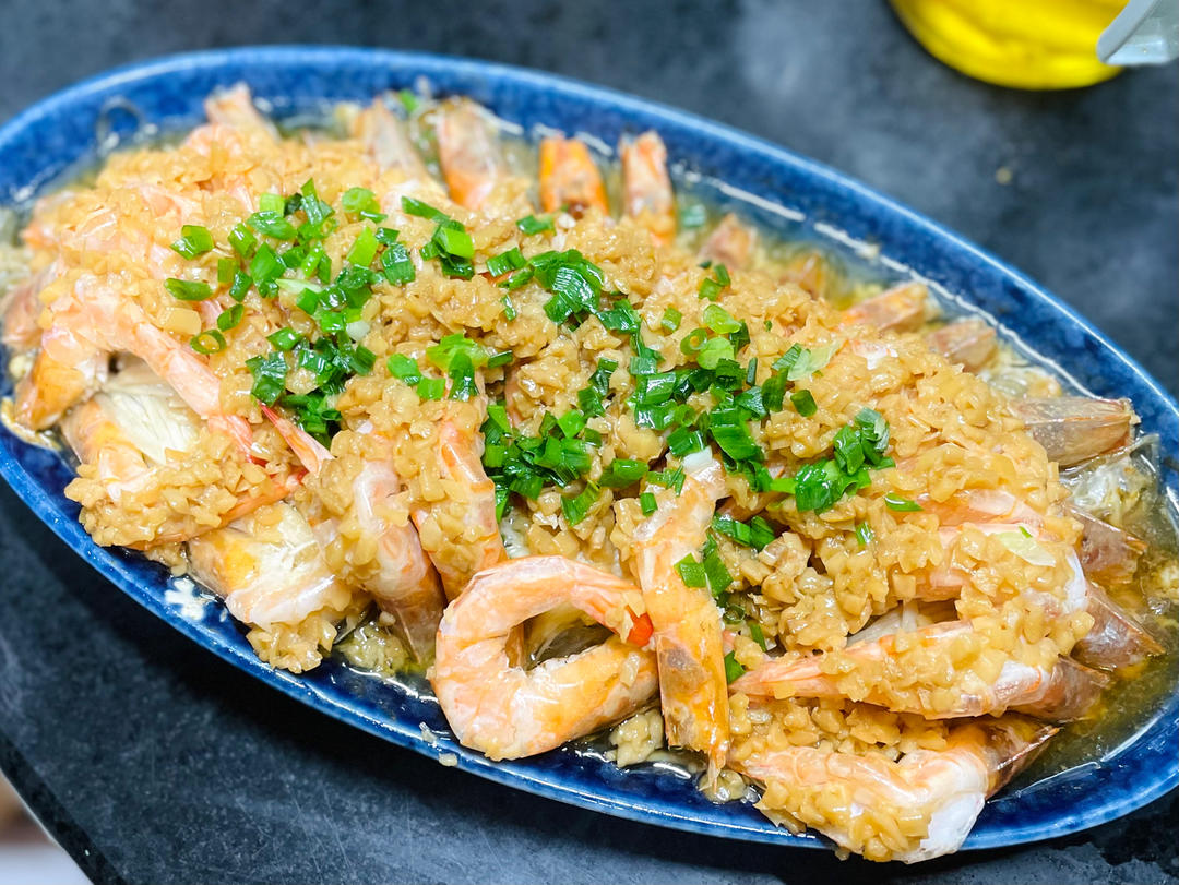 蒜蓉虾，蒜蓉粉丝蒸虾，蒜蓉粉丝开边虾，超详细步骤讲解，味道超好的！
