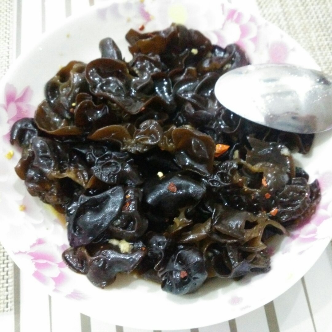 凉拌黑木耳