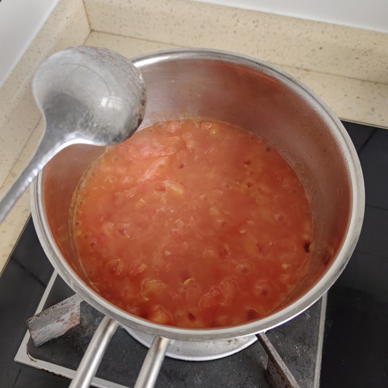 番茄豆腐牛肉丸汤的做法 步骤3
