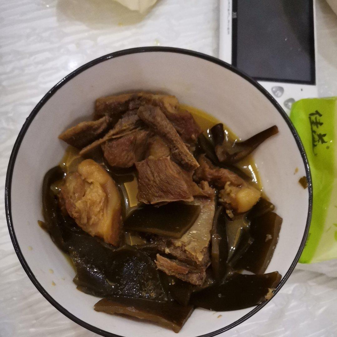 排骨炖海带