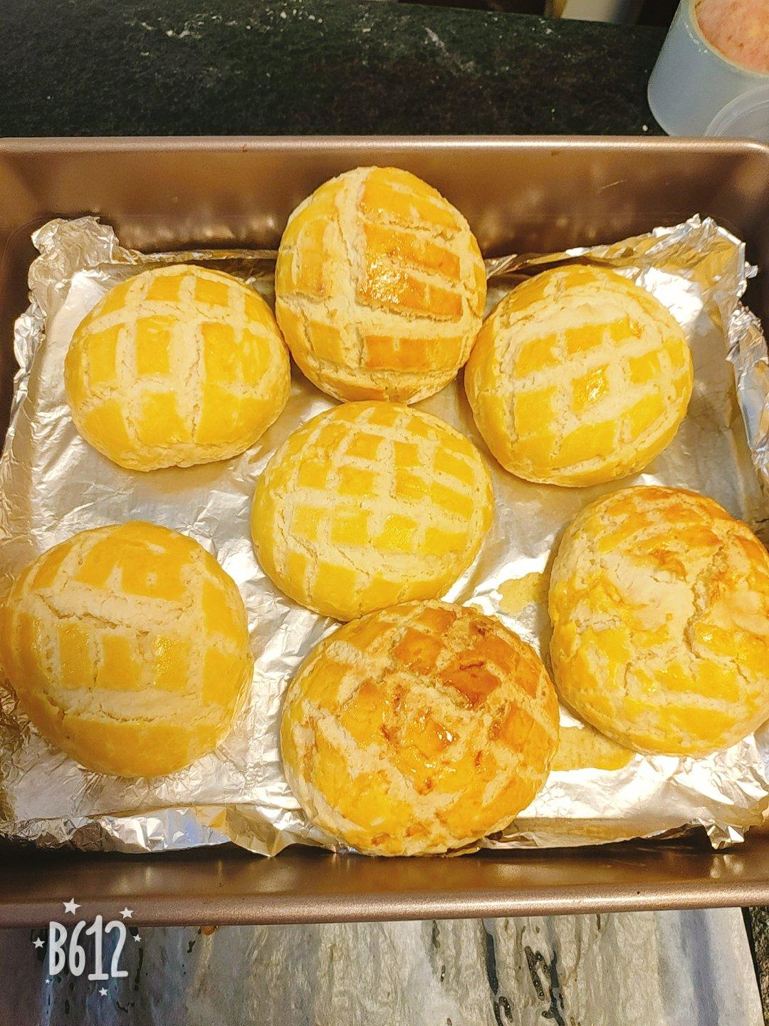 菠萝包