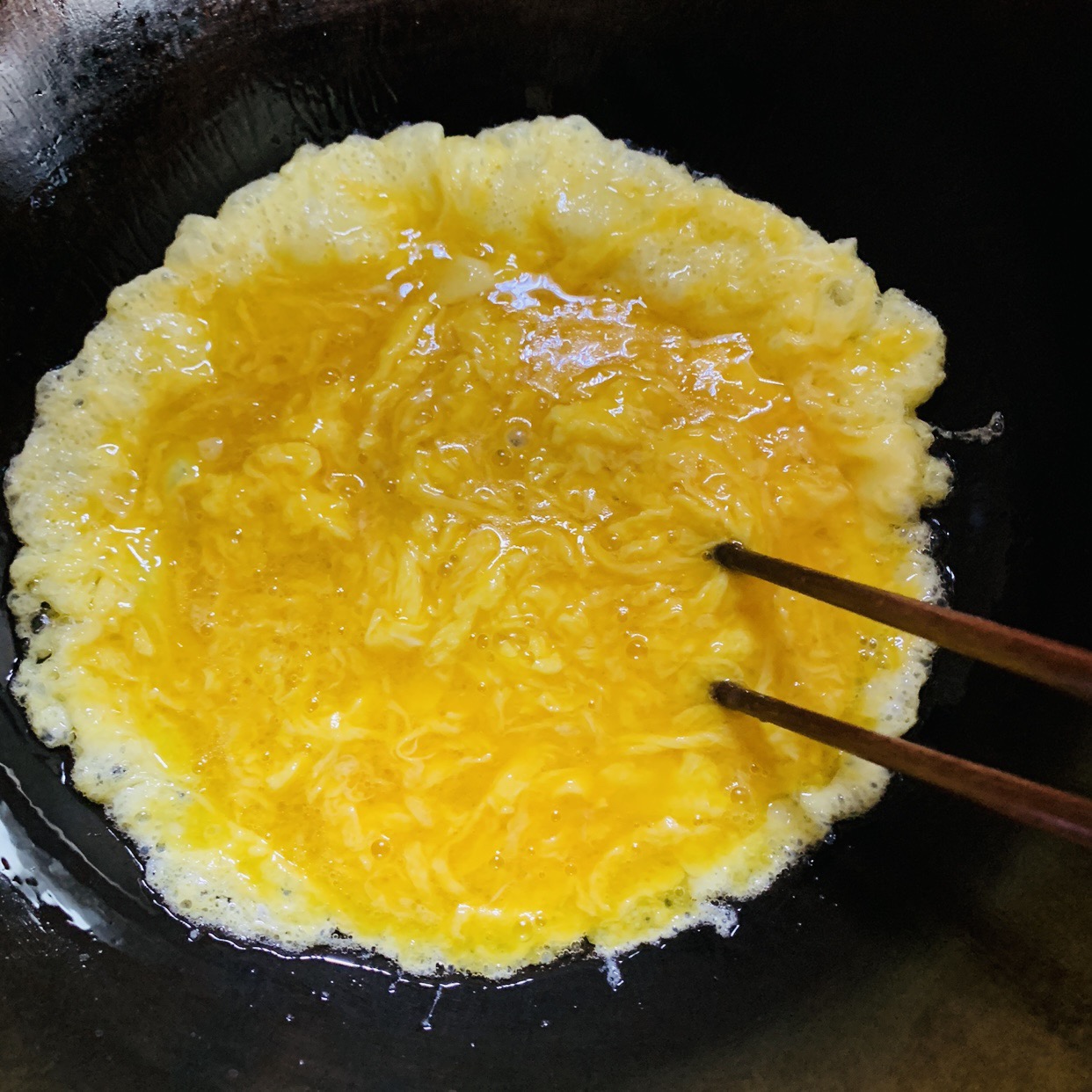 西葫芦虾仁鸡蛋水饺的做法 步骤2