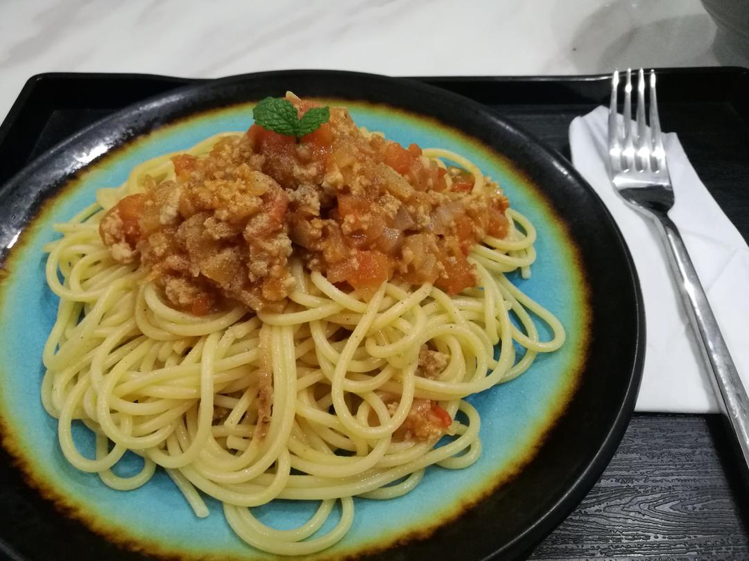 （完胜必胜客的）番茄肉酱意大利面～