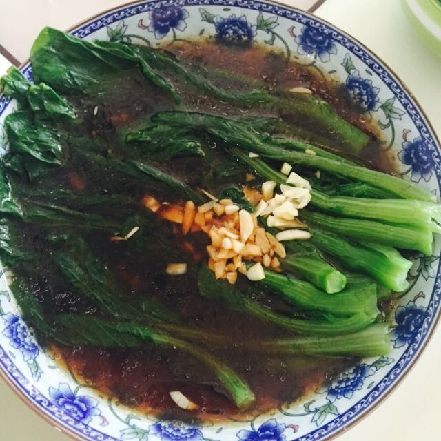 白灼菜心