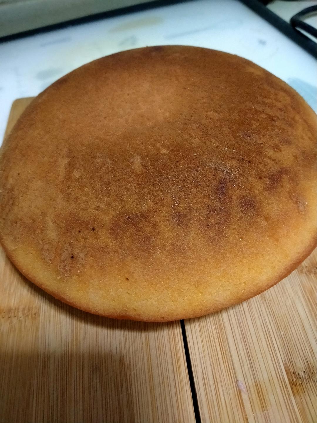 简单的电饭锅蛋糕(不用秤版)