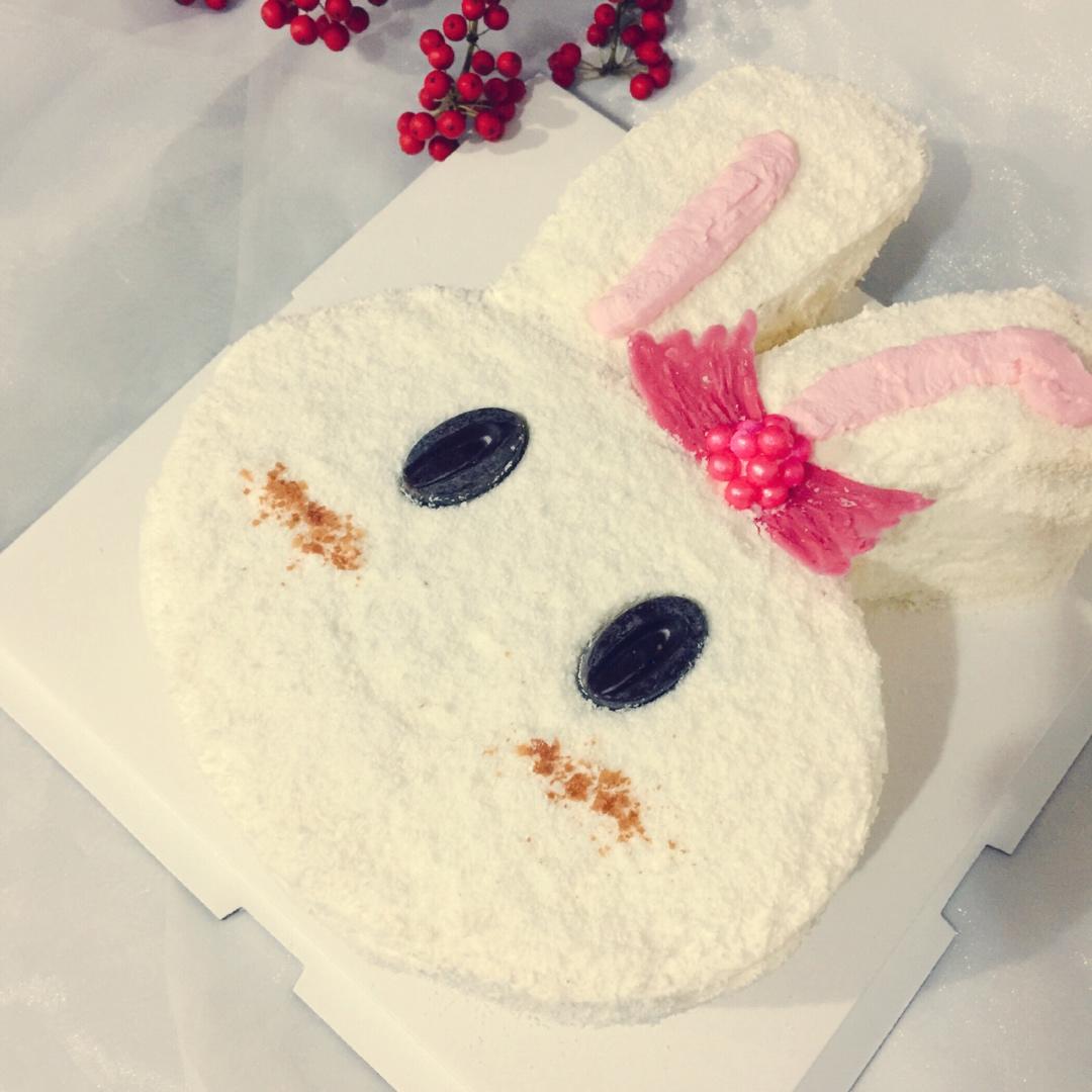 椰蓉小兔子奶油蛋糕
