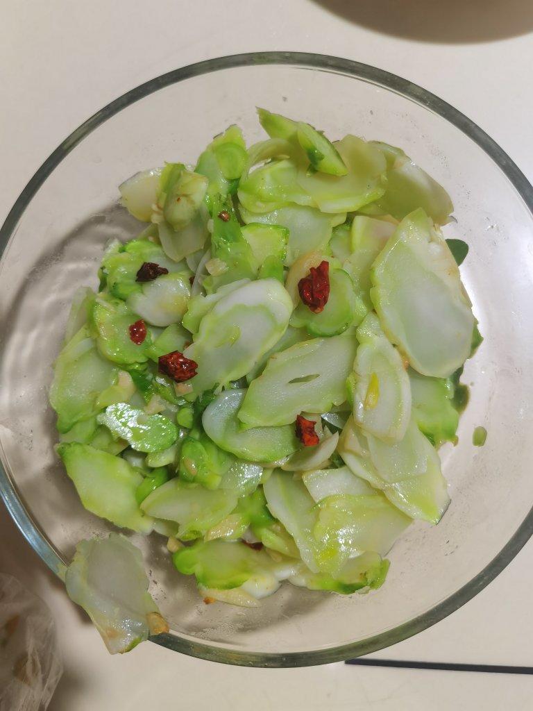 清炒儿菜（清香翠绿超好吃）