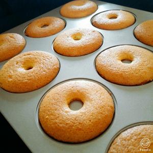 甜甜圈（蛋糕版）的做法 步骤3