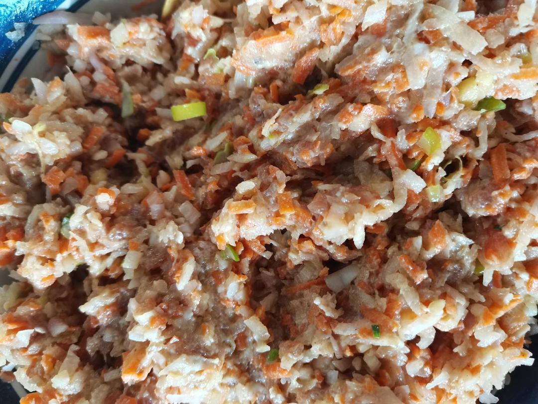 东北酸菜馅饺子-附万能馅方法