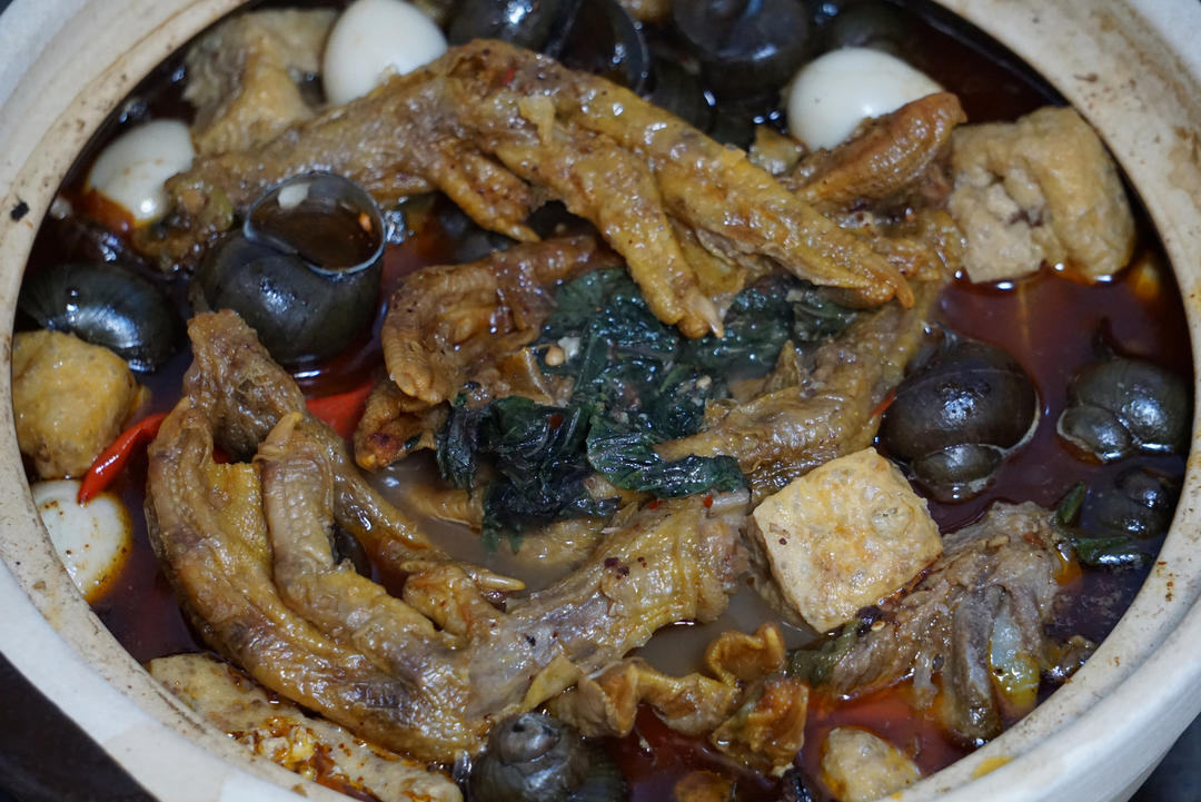 螺丝鸭脚煲
