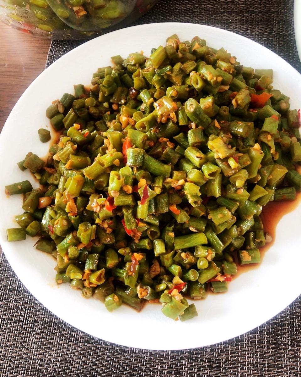 超下饭的豆瓣酱炒豇豆