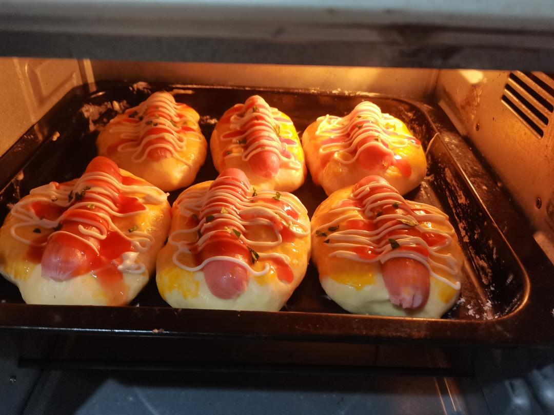 配方拿去，可以传家开店的肠仔包，超松软好吃