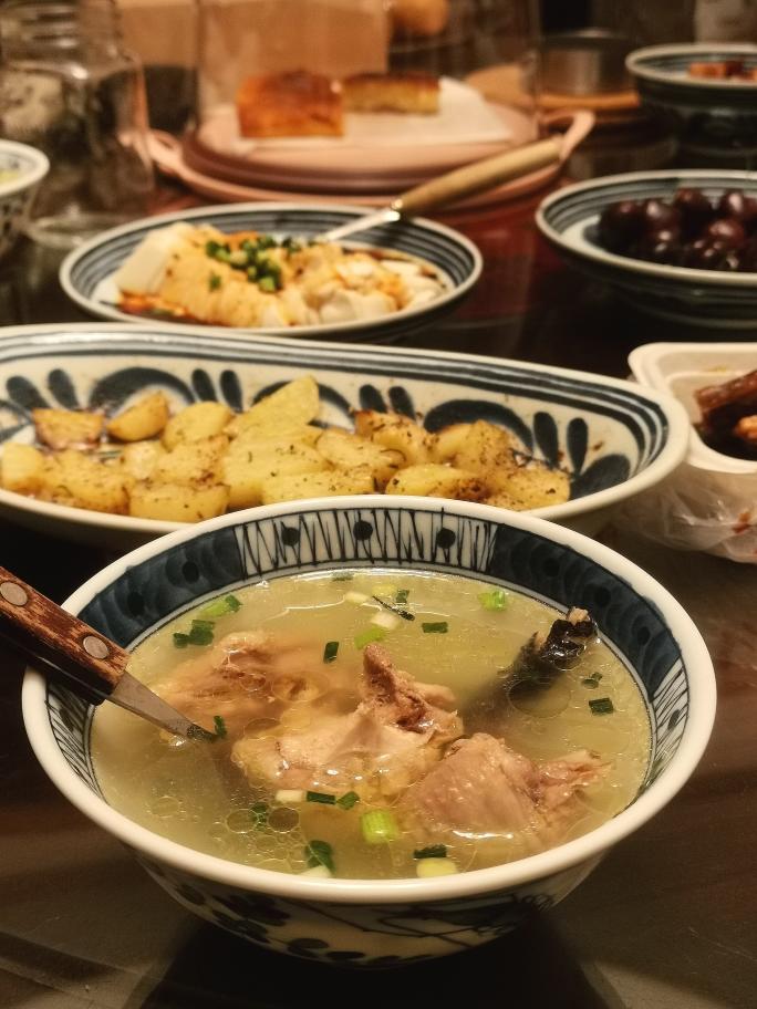暖心鸡汤，喝了烦恼都没有
