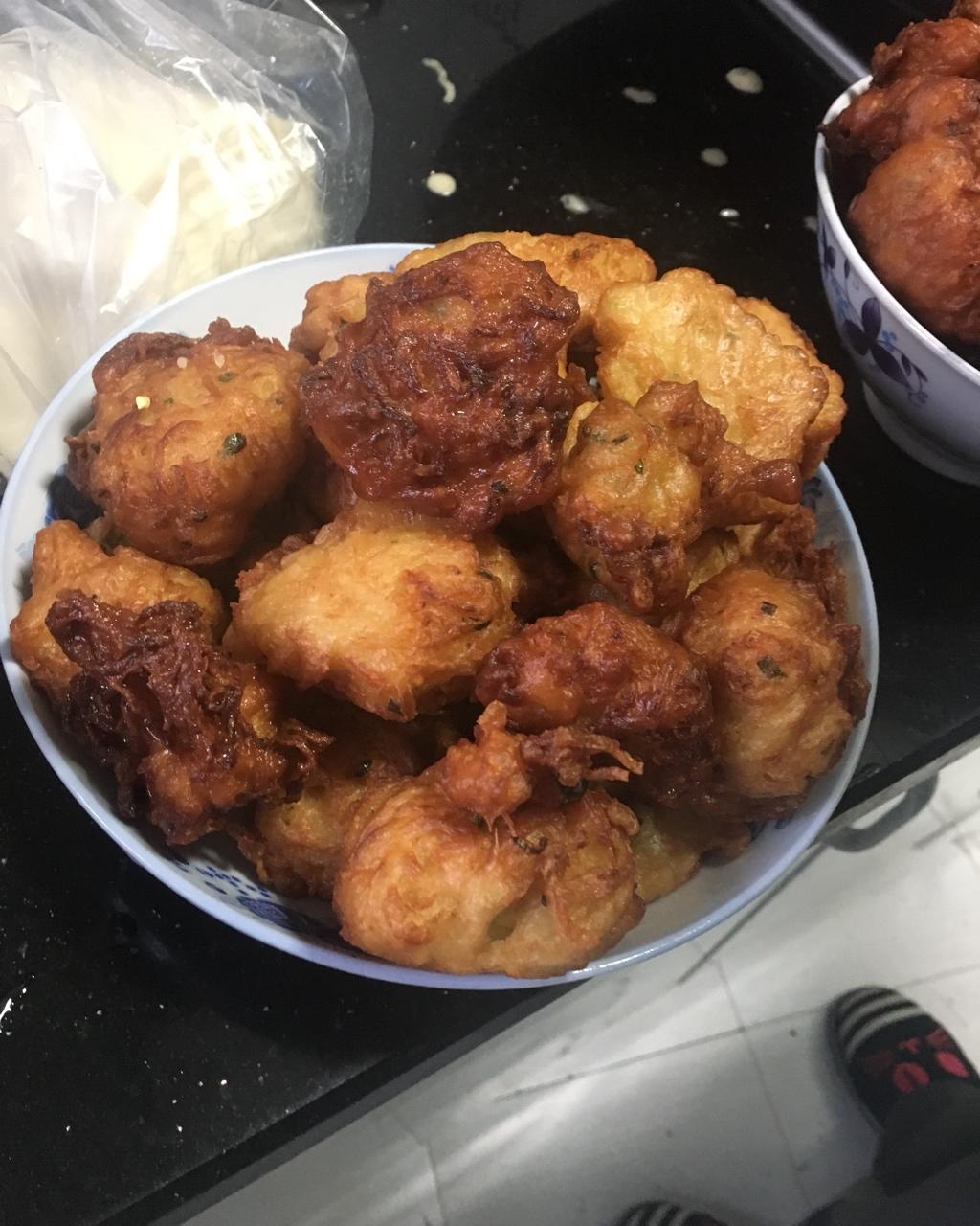 炸萝卜丸子