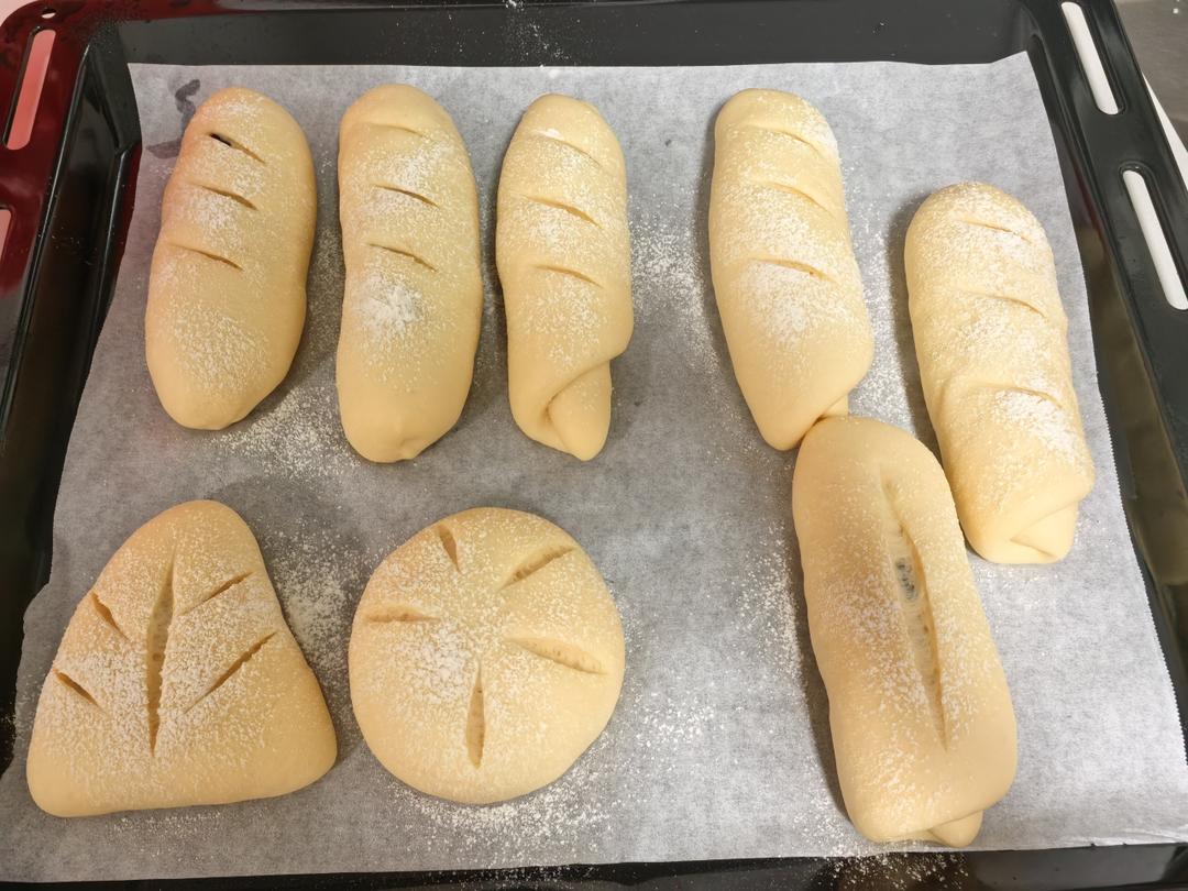 万能软欧包，几天还是软软的，随意改馅料一次发酵