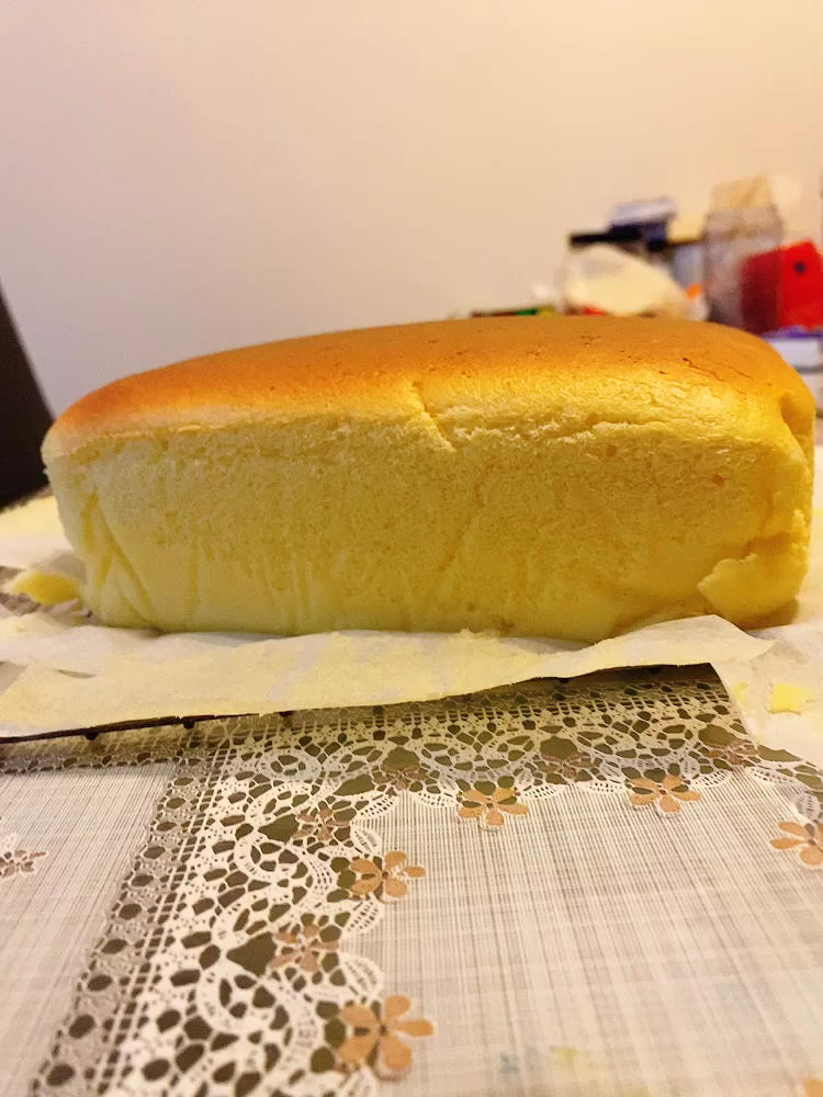堪比柯基屁股
爆浆芝士🧀古早蛋糕