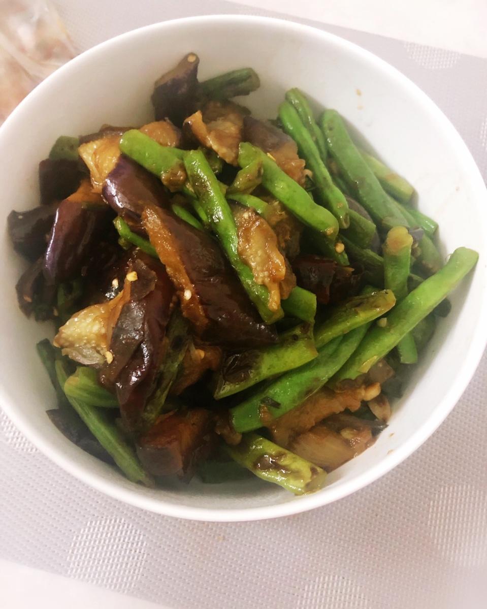 非常下饭的茄子烧豆角（少油版）