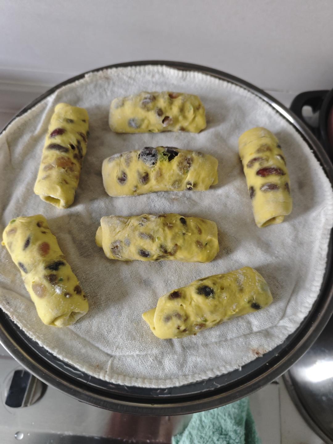 香甜松软-南瓜蜜红豆卷