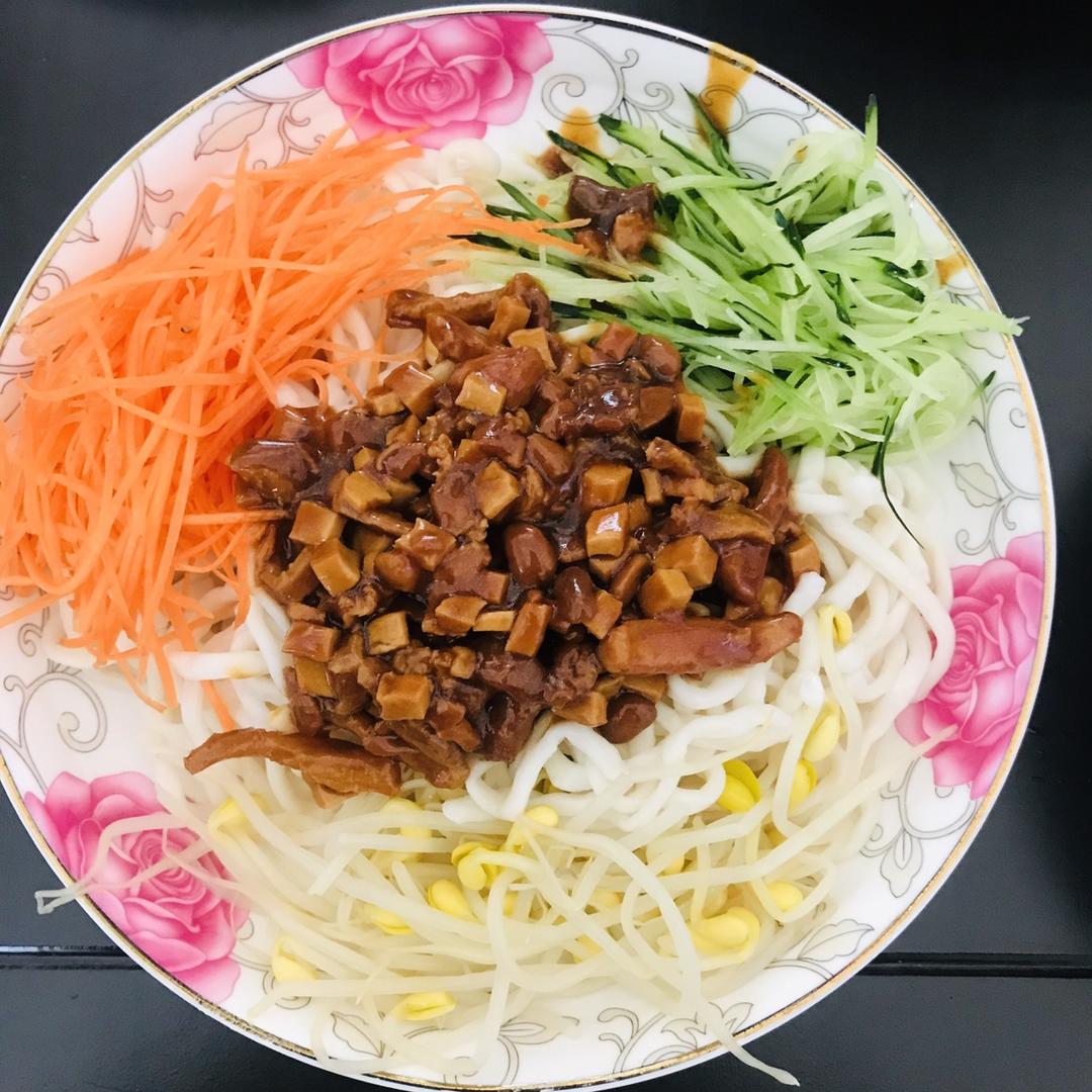 老北京炸酱面（附详细做法）