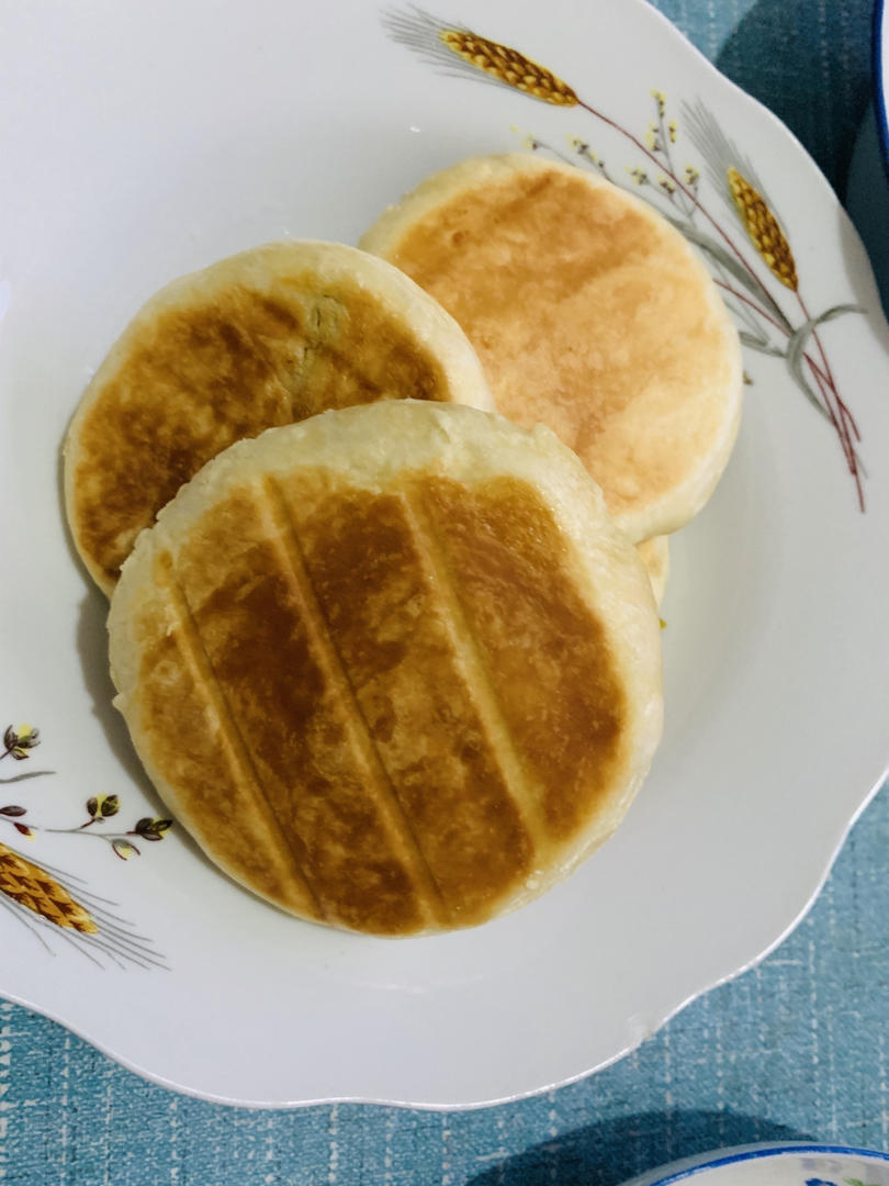 板栗飘香～新手都能学会的甜香板栗饼。(˶‾᷄ ⁻̫ ‾᷅˵)