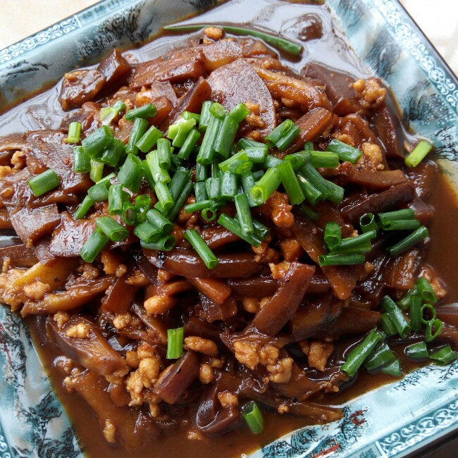 红烧肉末茄子