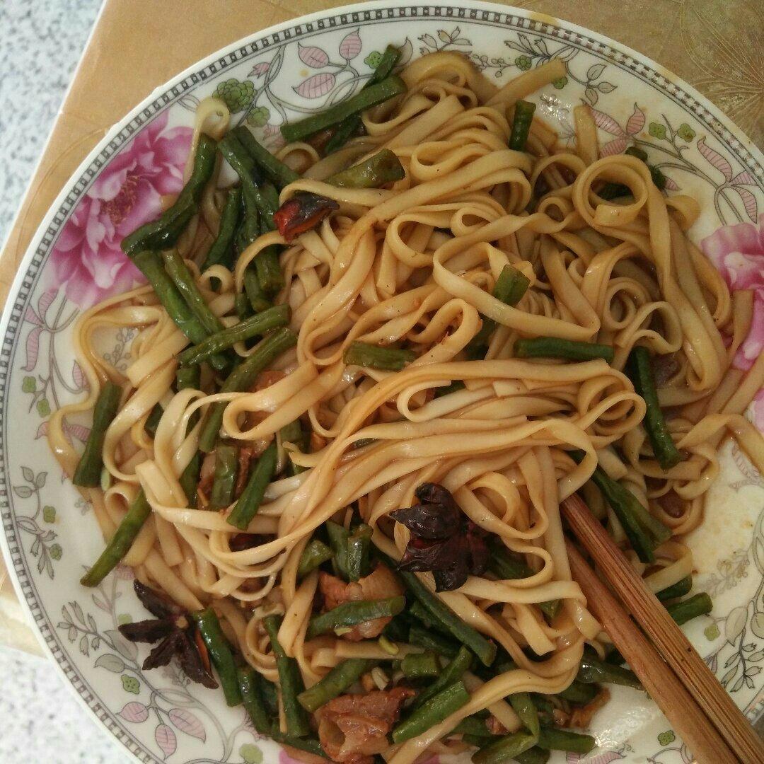 豆角焖面