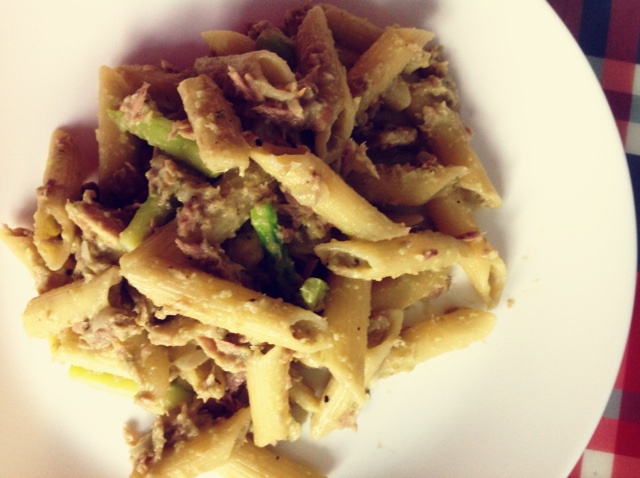 牛油果芦笋意面（Spaghetti with Avocado and Asparagus）
