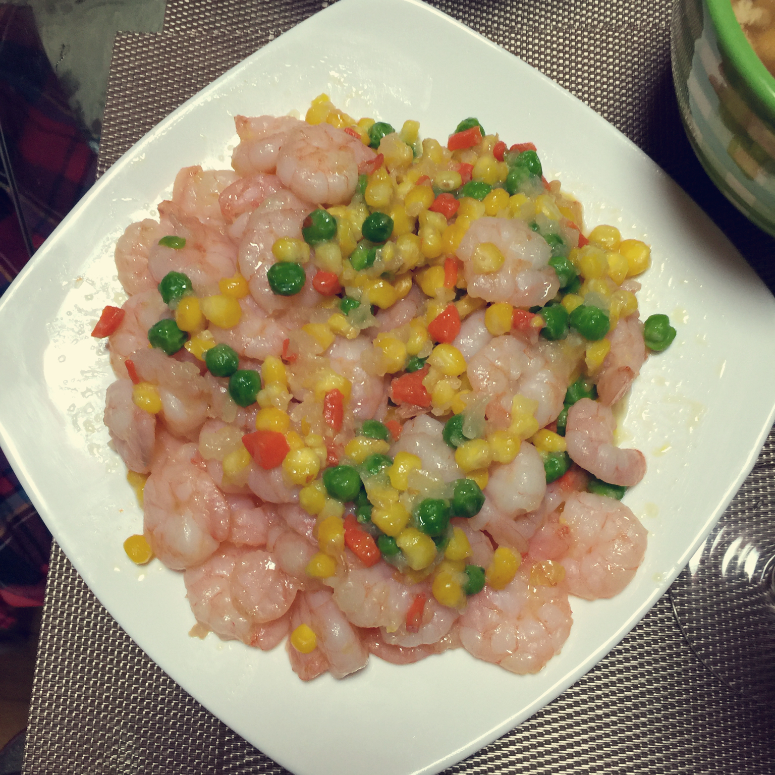 三色炒虾仁