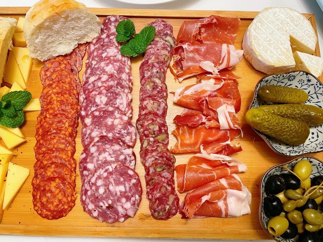 salami cheese platter的做法