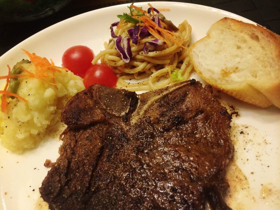 黑椒牛排