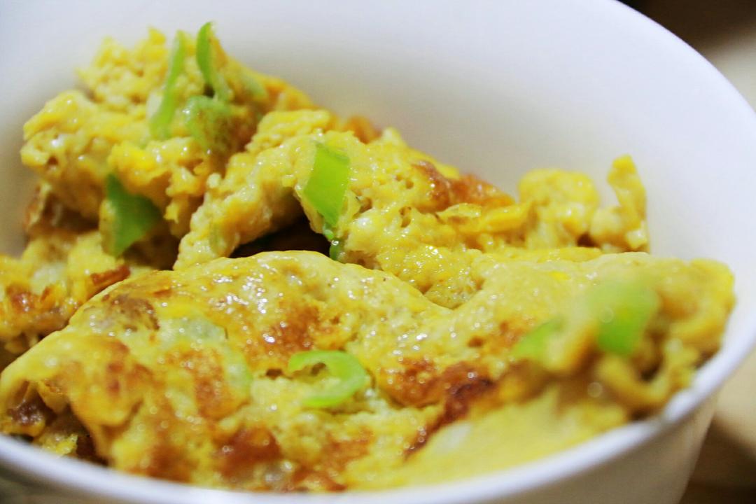 肉碎葱花煎蛋饼