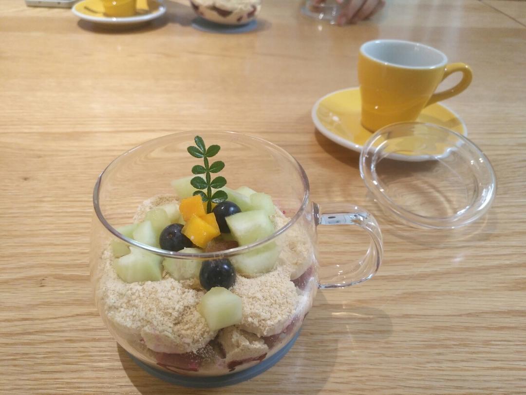 芒果酸奶木糠杯