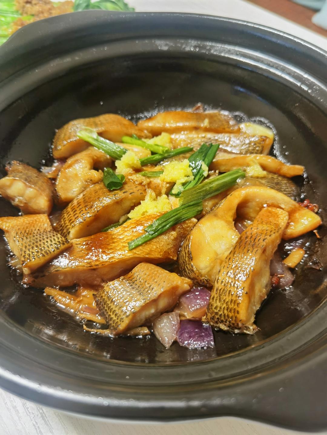 葱香焗鲈鱼