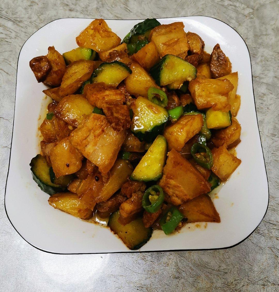 五分钟菜谱。给小孩子做的下饭神器♛炒三丁