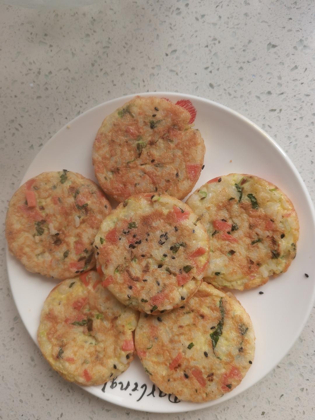 剩米饭的一百种吃法之米饭鸡蛋饼