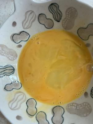 韭菜鸡蛋海米早餐饼的做法 步骤2
