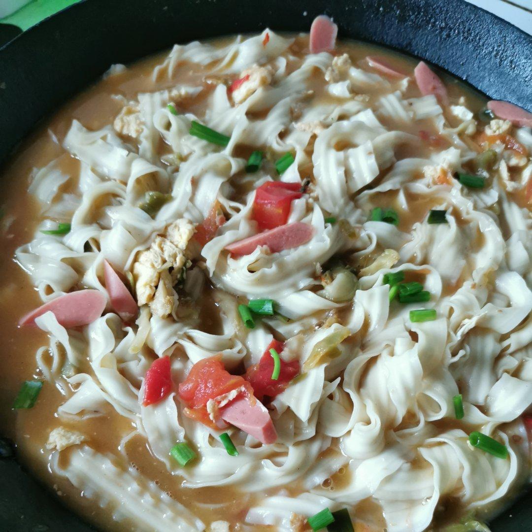 番茄鸡蛋刀削面