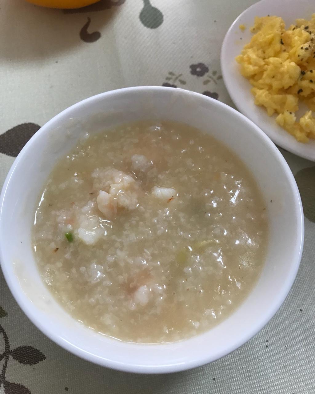 鲜虾砂锅粥