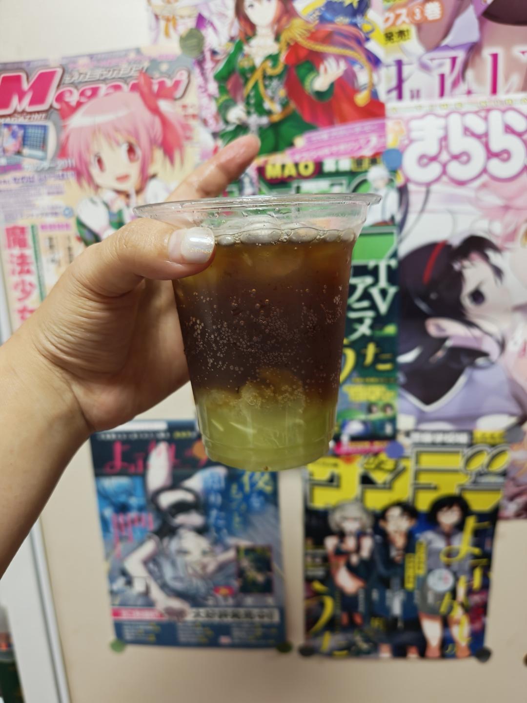 超人气网红夏日冰饮｜青提柠檬冰美式☕