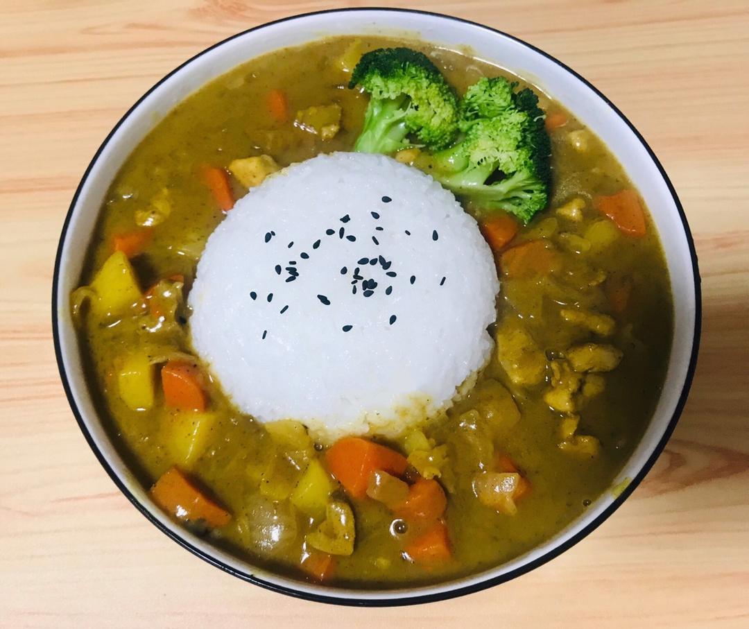 零失败日式咖喱鸡肉饭！！最正宗日本家庭做法！简单又好吃！